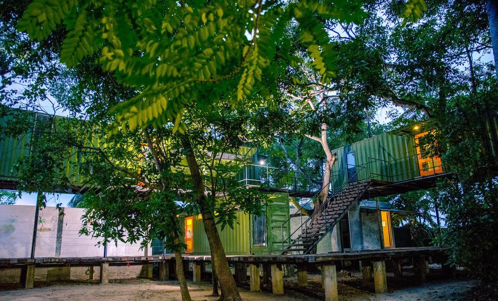 Hangover Hostels @ Colombo Intl Airport Katunayaka Εξωτερικό φωτογραφία