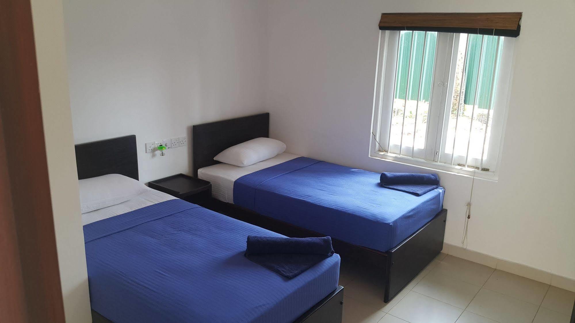 Hangover Hostels @ Colombo Intl Airport Katunayaka Εξωτερικό φωτογραφία