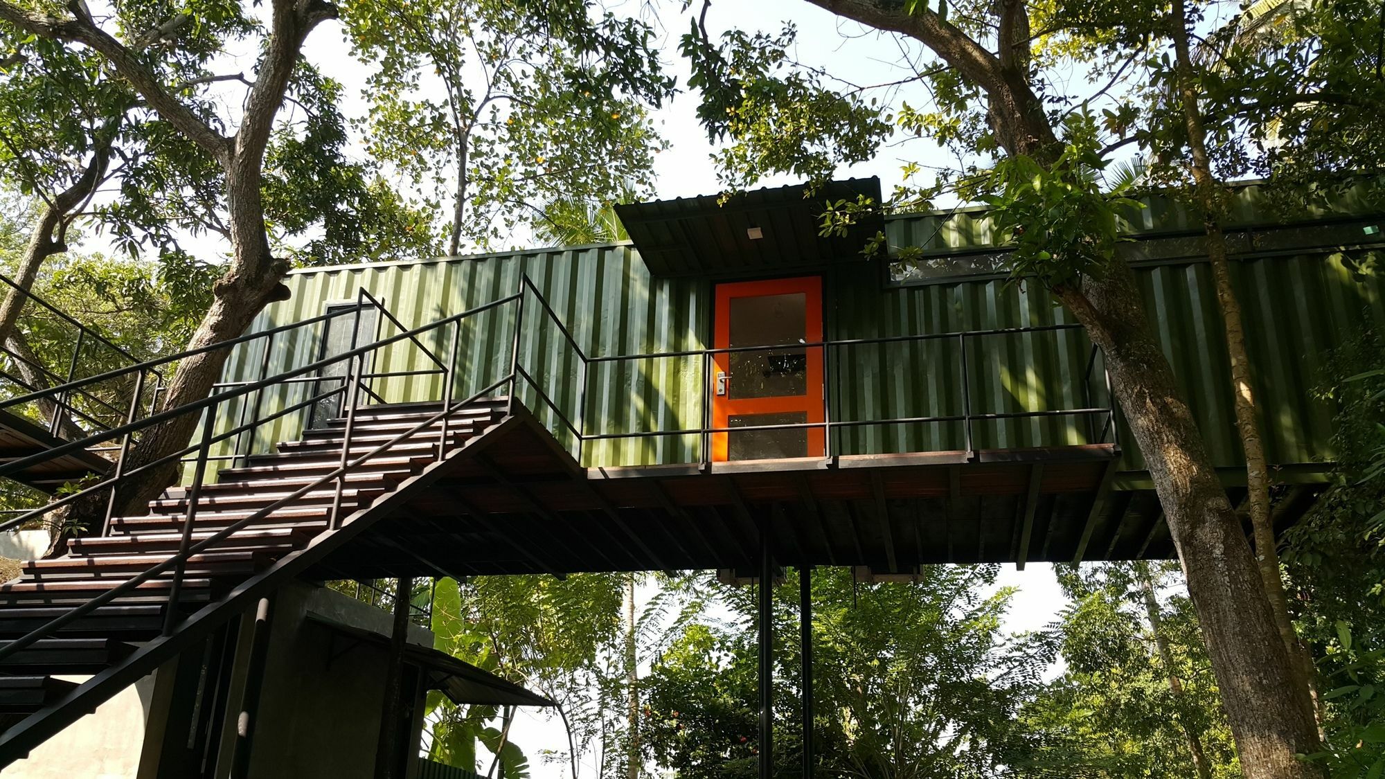 Hangover Hostels @ Colombo Intl Airport Katunayaka Εξωτερικό φωτογραφία
